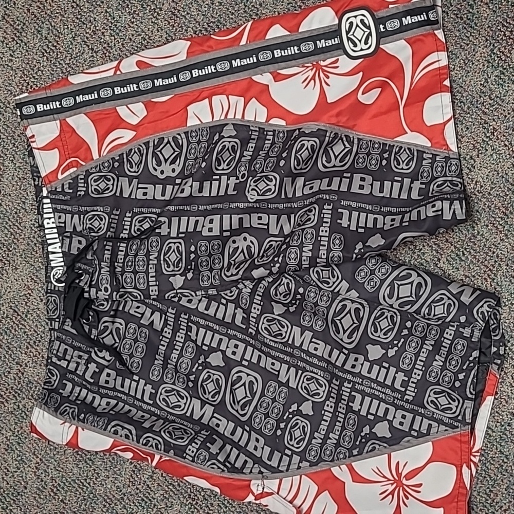 Maui Built Hawaii Black & Red Classic All Over Logo Surf Men’s  Board Shorts